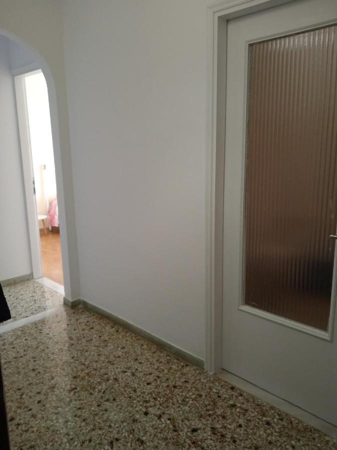 Apartment On The Beach Артеміда Екстер'єр фото